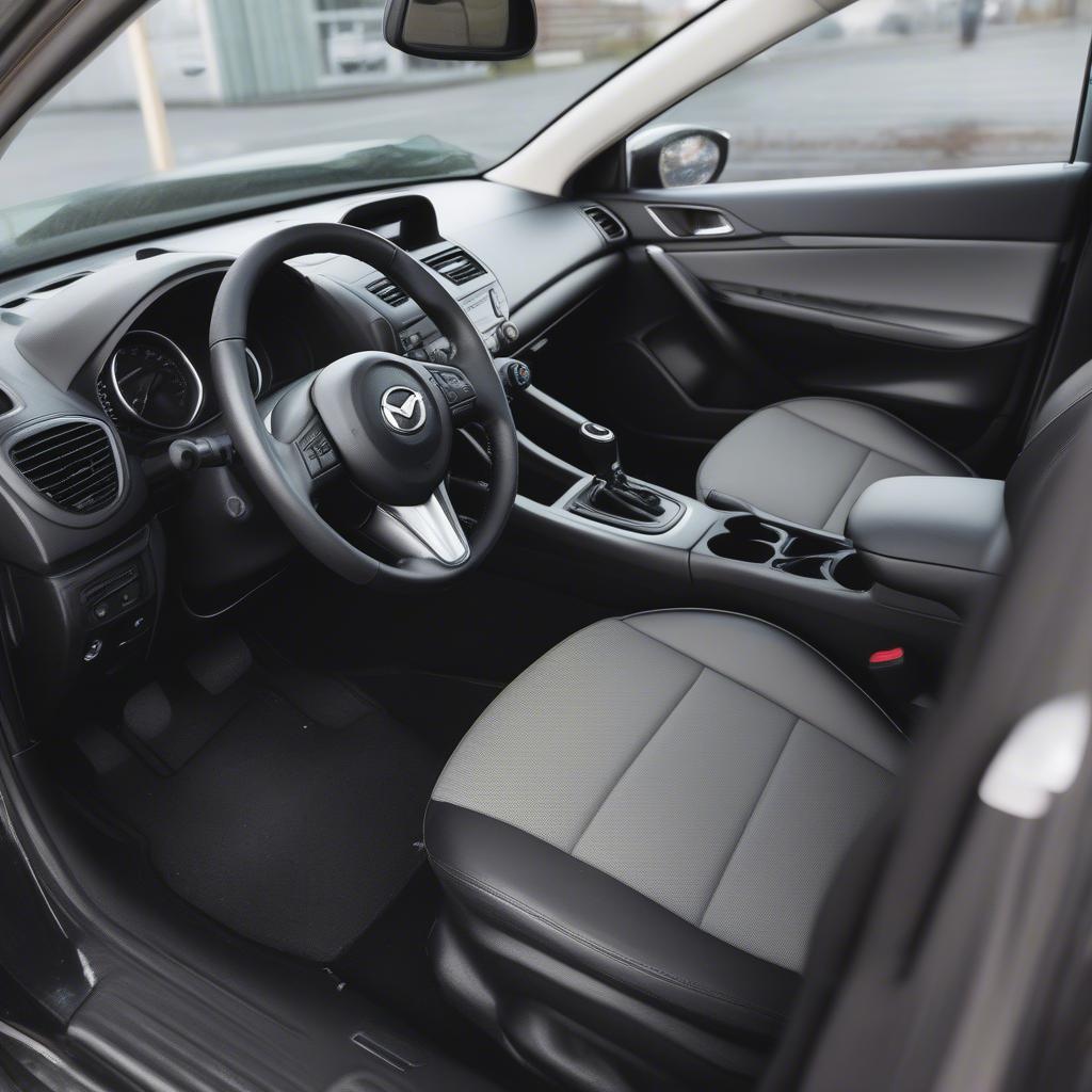 Kiểm tra nội thất Mazda 3 2012